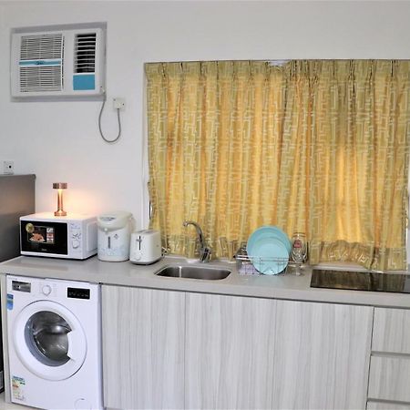 Mtr Tung Chung Near Airport Apartment, City Getaway, Pa Mei Village Tung Chung Hongkong Exteriör bild