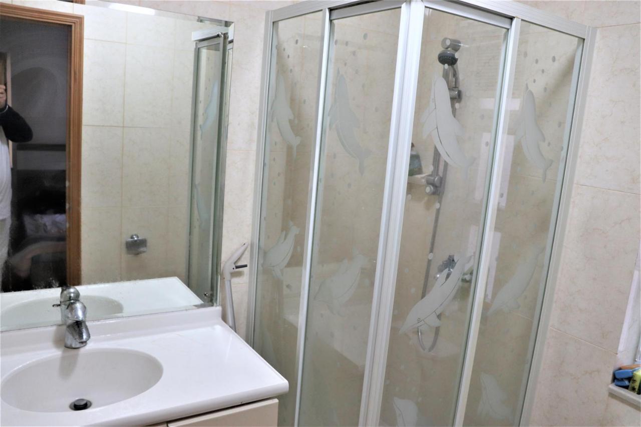 Mtr Tung Chung Near Airport Apartment, City Getaway, Pa Mei Village Tung Chung Hongkong Exteriör bild